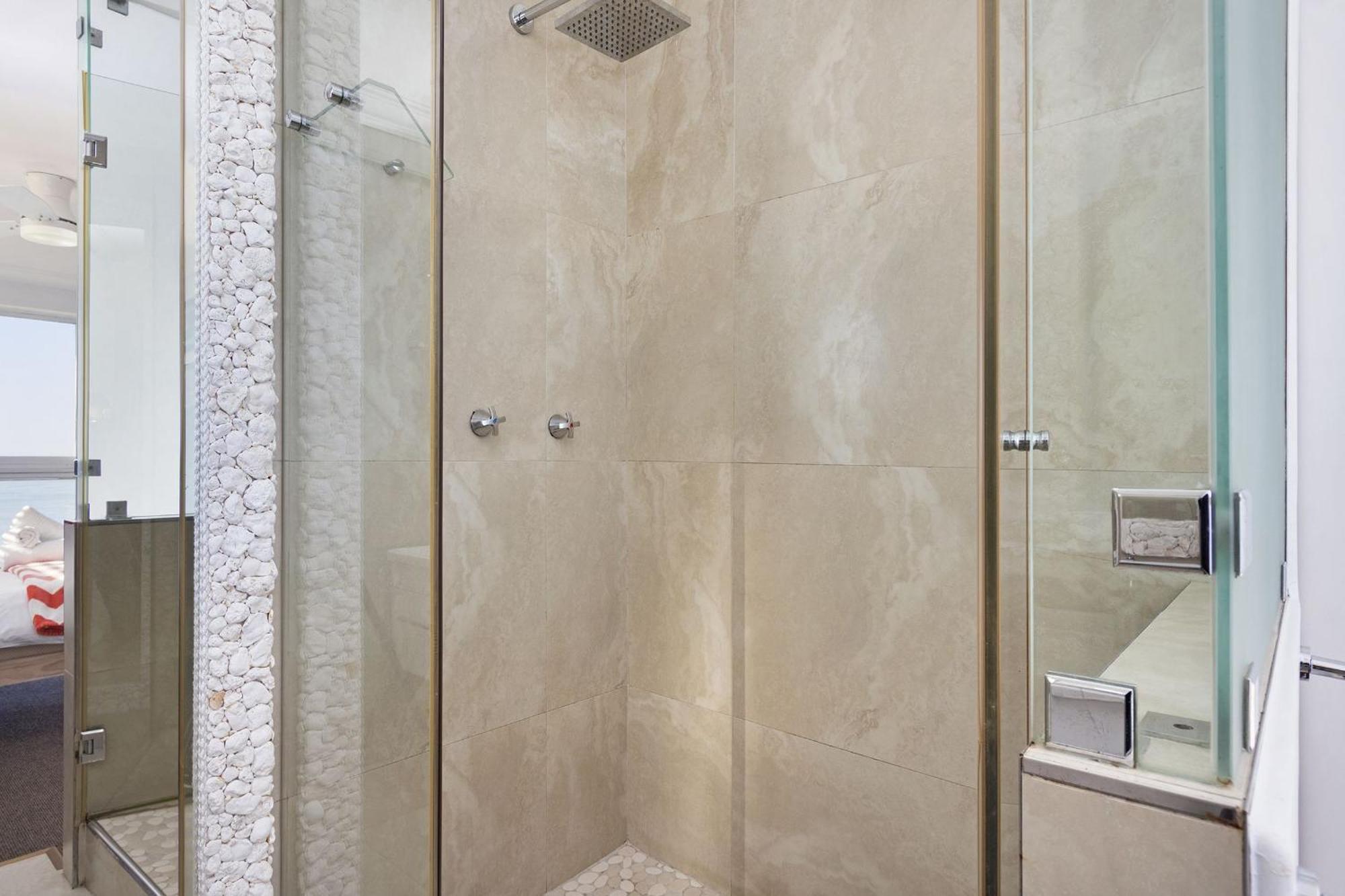 Blouberg Heights 1601 By Hostagents *